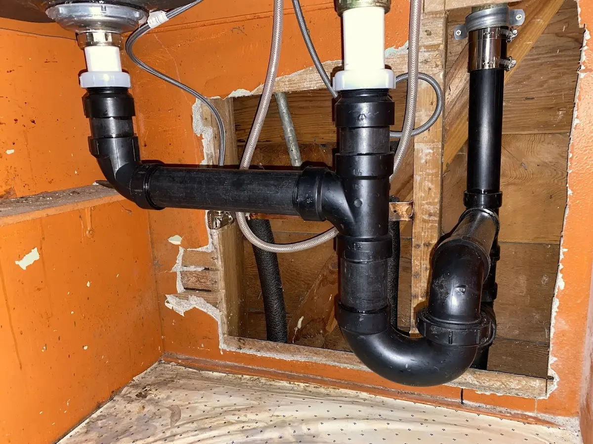 Professional Pipe Bursting equipment and tools on the job in Busti